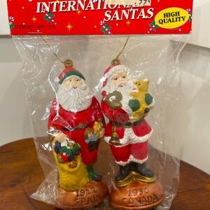 Vintage NOS plastic santas (2)